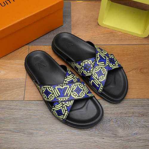 Picture of LV Slippers _SKU497958393641942